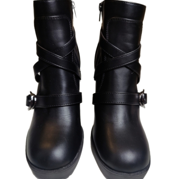 Report Women’s Black Chunky Platform Ankle Boots Size 8M– 4” Block Heel - Picture 6 of 10